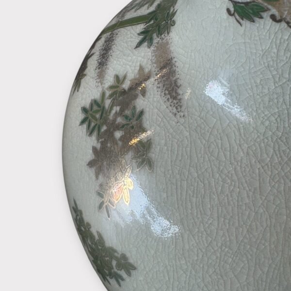 古董 古玩 收藏 拍賣 花瓶 日本西峰花器 描金瓷器 日本彩繪陶瓷 東洋花瓶收藏 和風花器 日式供箱陶瓷 日本古董花瓶 日本開片瓷器 吉祥圖案花器 傳統工藝陶瓷