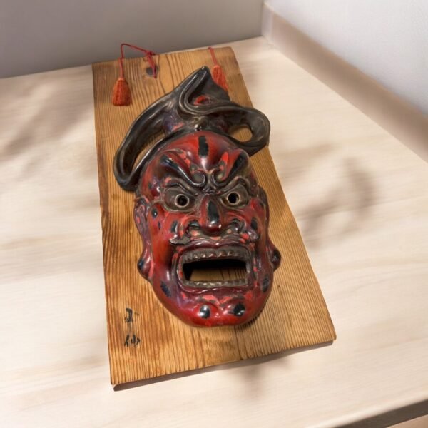 古董 古玩 收藏 拍賣 居家風水擺設 日本仁王面具 日本古董面具 泥朔面具 佛教守護神 日本寺廟掛飾 日本護法像 日本民俗藝術 日本宗教藝術 東洋面具收藏 侘寂風裝飾