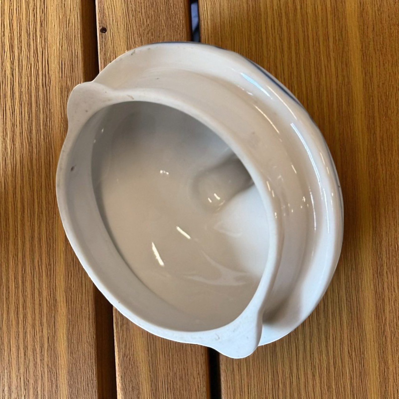 古董 古玩 古董收藏 俄羅斯手繪壺 Gzhel藍白陶瓷 藍白花紋茶壺 東歐古董茶具 手繪陶瓷收藏 藍白裝飾花壺 復古陶瓷擺件 藍白插花器 東歐茶席器皿 古典禮品推薦