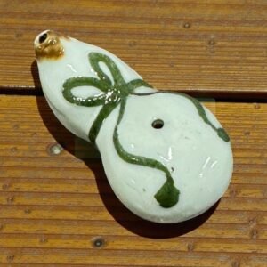 古董 古玩 收藏 佛道具推薦 大行日本藝術倉儲 日本葫蘆香插 陶製線香座 和風香道小物 日式家居擺飾 葫蘆招福寓意 手繪藤蔓香插 書桌香氛擺件 床頭放鬆香氛 迷你線香台 日本古物香插