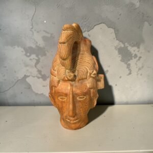 大行日本藝術倉儲 古董 收藏 日本古物 墨西哥陶塑頭像 前哥倫布文明藝術 瑪雅風格古董擺飾 原始主義雕塑收藏 手工紅土陶藝 大型異國風居家裝飾 博物館風空間軟裝 墨西哥手工陶像 藝術感玄關擺件 民族風室內設計