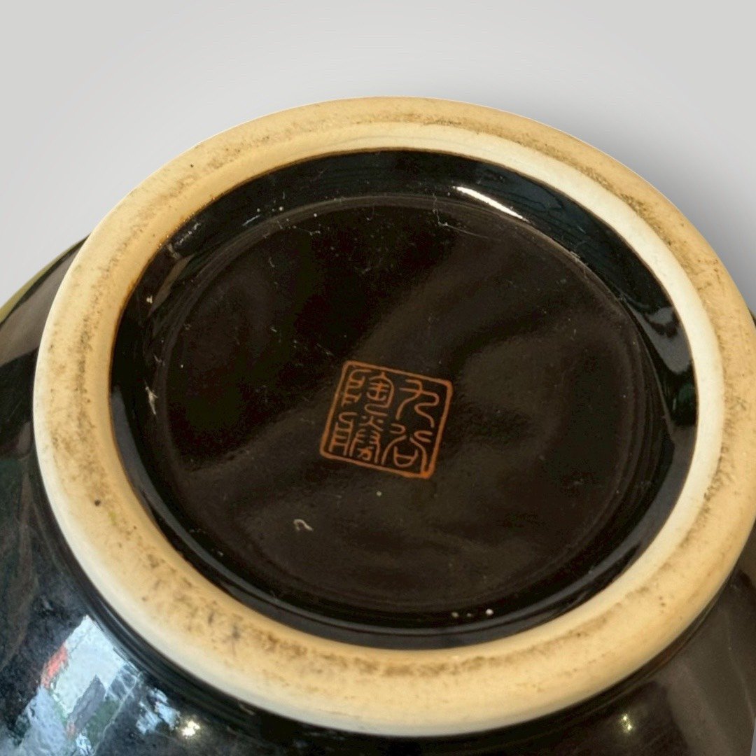 古董 古玩 收藏 大行日本藝術倉儲 九谷燒七福神花瓶 日本七福神花瓶 日本九谷燒飾壺 日本七福神收藏 日本手繪九谷燒 日本古董花瓶 日本吉祥擺件 日本招財擺飾 日本陶瓷收藏 日本九谷燒古物 居家風水 室內擺設